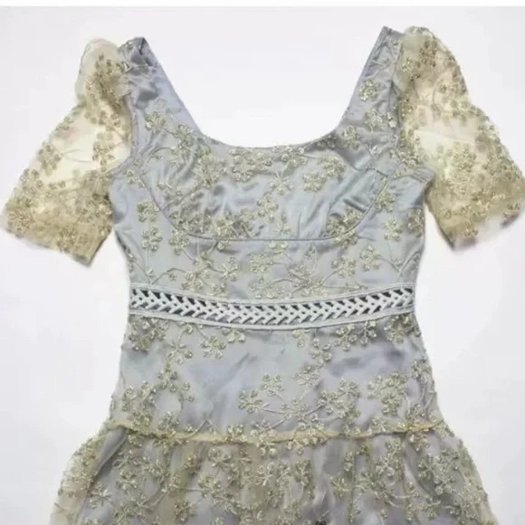 NWOT Self-Portrait Short Sleeve Chiffon Midi Dress gold Light Blue - Picture 6 of 11